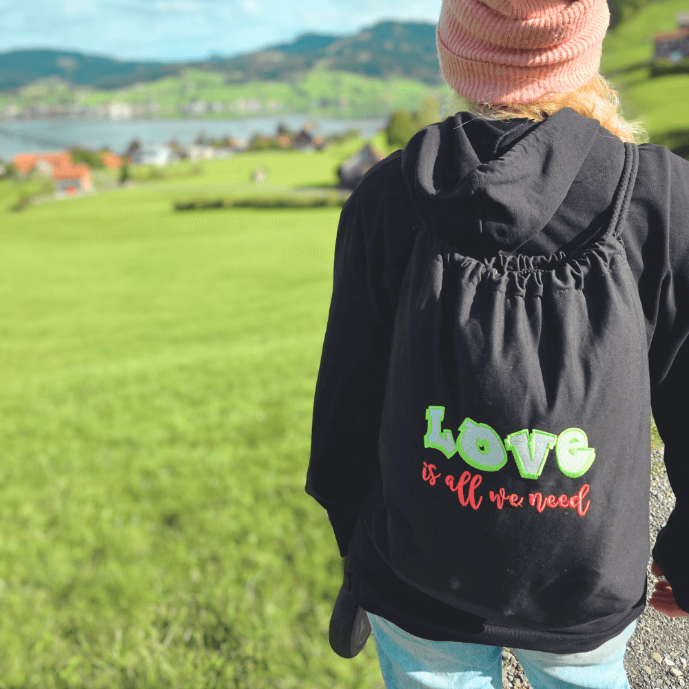 Love Is All We Need - Bag